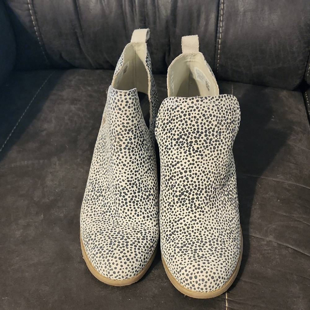 Toms Speckled Ankle Booties in Black and White